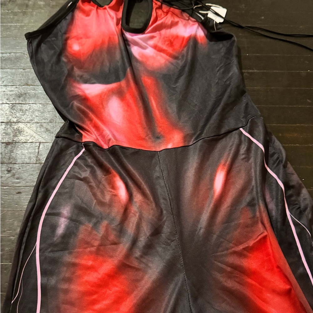 BODY PRINT RED & BLACK JUMPSUIT - Picture 5 of 5